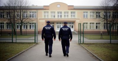 Więcej patroli przy szkołach